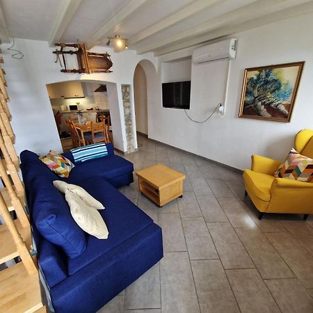 Beach House Bassi Fiume Esterno foto