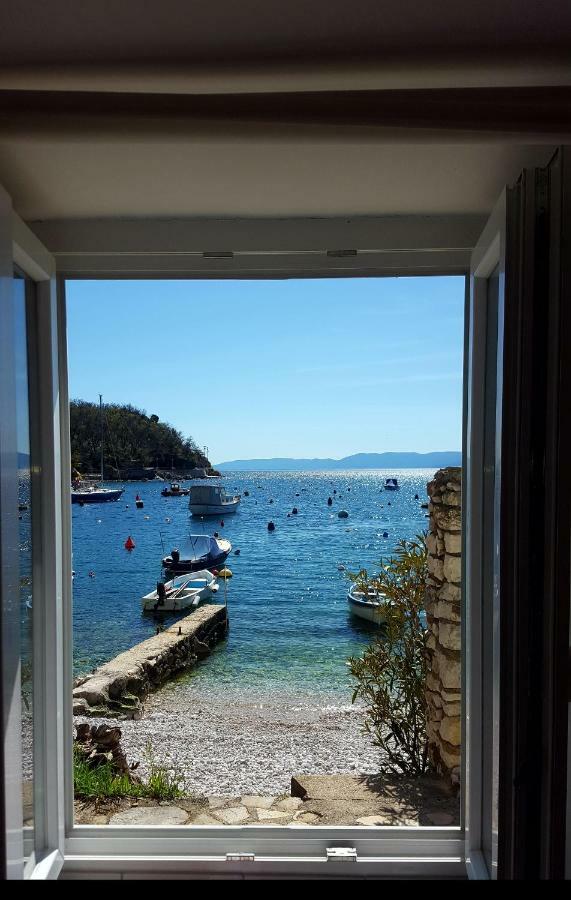 Beach House Bassi Fiume Esterno foto